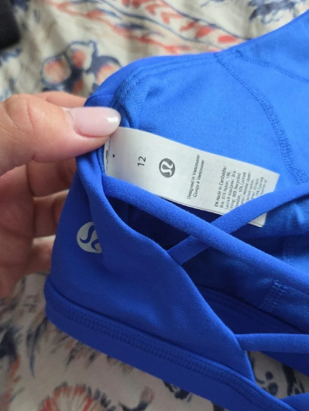 Lululemon Nulu Strappy Scoop Neck Bra 12